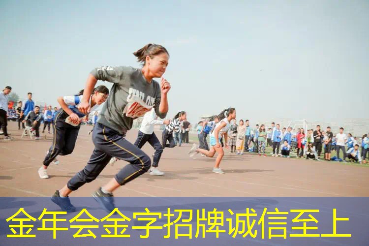 小学生占乒乓球台