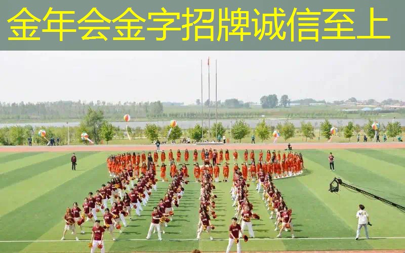 带亮光的网球拍有哪些
